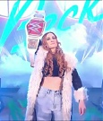 WWE_Monday_Night_Raw_2022_01_03_720p_HDTV_x264-NWCHD_mp4_002332565.jpg