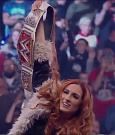 WWE_Monday_Night_Raw_2022_01_03_720p_HDTV_x264-NWCHD_mp4_002361394.jpg