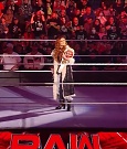 WWE_Monday_Night_Raw_2022_01_03_720p_HDTV_x264-NWCHD_mp4_002384718.jpg