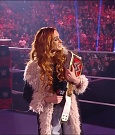 WWE_Monday_Night_Raw_2022_01_03_720p_HDTV_x264-NWCHD_mp4_002392726.jpg