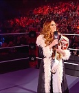 WWE_Monday_Night_Raw_2022_01_03_720p_HDTV_x264-NWCHD_mp4_002395929.jpg