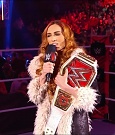 WWE_Monday_Night_Raw_2022_01_03_720p_HDTV_x264-NWCHD_mp4_002403136.jpg