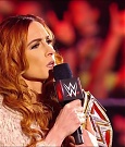 WWE_Monday_Night_Raw_2022_01_03_720p_HDTV_x264-NWCHD_mp4_002408342.jpg