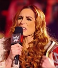 WWE_Monday_Night_Raw_2022_01_03_720p_HDTV_x264-NWCHD_mp4_002417150.jpg