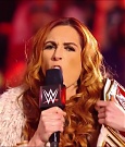 WWE_Monday_Night_Raw_2022_01_03_720p_HDTV_x264-NWCHD_mp4_002417551.jpg