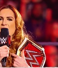 WWE_Monday_Night_Raw_2022_01_03_720p_HDTV_x264-NWCHD_mp4_002419152.jpg