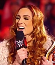 WWE_Monday_Night_Raw_2022_01_03_720p_HDTV_x264-NWCHD_mp4_002422756.jpg