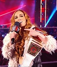 WWE_Monday_Night_Raw_2022_01_03_720p_HDTV_x264-NWCHD_mp4_002436370.jpg