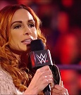 WWE_Monday_Night_Raw_2022_01_03_720p_HDTV_x264-NWCHD_mp4_002468402.jpg