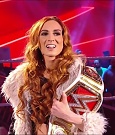WWE_Monday_Night_Raw_2022_01_03_720p_HDTV_x264-NWCHD_mp4_002536470.jpg