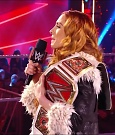 WWE_Monday_Night_Raw_2022_01_03_720p_HDTV_x264-NWCHD_mp4_002545278.jpg