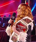 WWE_Monday_Night_Raw_2022_01_03_720p_HDTV_x264-NWCHD_mp4_002545679.jpg
