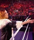 WWE_Monday_Night_Raw_2022_01_03_720p_HDTV_x264-NWCHD_mp4_002561294.jpg