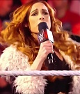 WWE_Monday_Night_Raw_2022_01_03_720p_HDTV_x264-NWCHD_mp4_002566099.jpg