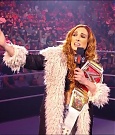 WWE_Monday_Night_Raw_2022_01_03_720p_HDTV_x264-NWCHD_mp4_002575308.jpg