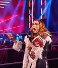 WWE_Monday_Night_Raw_2022_01_03_720p_HDTV_x264-NWCHD_mp4_002580914.jpg