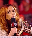 WWE_Monday_Night_Raw_2022_01_03_720p_HDTV_x264-NWCHD_mp4_002596129.jpg