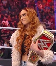 WWE_Monday_Night_Raw_2022_01_03_720p_HDTV_x264-NWCHD_mp4_002664197.jpg