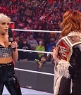 WWE_Monday_Night_Raw_2022_01_03_720p_HDTV_x264-NWCHD_mp4_002676610.jpg