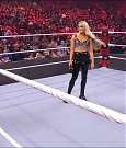 WWE_Monday_Night_Raw_2022_01_03_720p_HDTV_x264-NWCHD_mp4_002762162.jpg