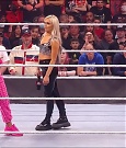 WWE_Monday_Night_Raw_2022_01_03_720p_HDTV_x264-NWCHD_mp4_002879079.jpg