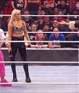 WWE_Monday_Night_Raw_2022_01_03_720p_HDTV_x264-NWCHD_mp4_002880680.jpg