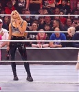 WWE_Monday_Night_Raw_2022_01_03_720p_HDTV_x264-NWCHD_mp4_002883883.jpg