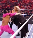 WWE_Monday_Night_Raw_2022_01_03_720p_HDTV_x264-NWCHD_mp4_002891091.jpg