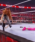 WWE_Monday_Night_Raw_2022_01_03_720p_HDTV_x264-NWCHD_mp4_002954754.jpg