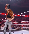 WWE_Monday_Night_Raw_2022_01_03_720p_HDTV_x264-NWCHD_mp4_002957957.jpg