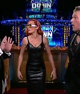 WWE_Friday_Night_SmackDown_2021_12_31_WWE_s_Top_Ten_Moments_Of_2021_720p_HDTV_x264-NWCHD_mp4_000762495.jpg