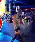 WWE_RAW_17th_Jan_2022_720p_WEBRip_h264-TJ_mp4_000081014.jpg