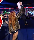 WWE_RAW_17th_Jan_2022_720p_WEBRip_h264-TJ_mp4_000082215.jpg