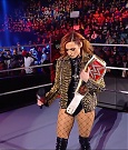 WWE_RAW_17th_Jan_2022_720p_WEBRip_h264-TJ_mp4_000219335.jpg