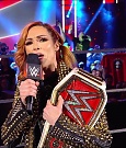 WWE_RAW_17th_Jan_2022_720p_WEBRip_h264-TJ_mp4_000236552.jpg
