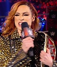 WWE_RAW_17th_Jan_2022_720p_WEBRip_h264-TJ_mp4_000240957.jpg
