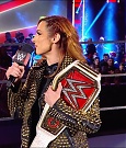 WWE_RAW_17th_Jan_2022_720p_WEBRip_h264-TJ_mp4_000249766.jpg