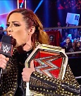 WWE_RAW_17th_Jan_2022_720p_WEBRip_h264-TJ_mp4_000315832.jpg