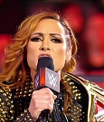 WWE_RAW_17th_Jan_2022_720p_WEBRip_h264-TJ_mp4_000321437.jpg
