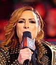 WWE_RAW_17th_Jan_2022_720p_WEBRip_h264-TJ_mp4_000325041.jpg