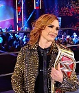 WWE_RAW_17th_Jan_2022_720p_WEBRip_h264-TJ_mp4_000329846.jpg