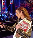 WWE_RAW_17th_Jan_2022_720p_WEBRip_h264-TJ_mp4_000331047.jpg