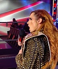 WWE_RAW_17th_Jan_2022_720p_WEBRip_h264-TJ_mp4_000362678.jpg