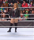 WWE_RAW_17th_Jan_2022_720p_WEBRip_h264-TJ_mp4_000527660.jpg