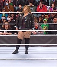 WWE_RAW_17th_Jan_2022_720p_WEBRip_h264-TJ_mp4_000528060.jpg