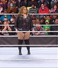 WWE_RAW_17th_Jan_2022_720p_WEBRip_h264-TJ_mp4_000530463.jpg