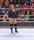 WWE_RAW_17th_Jan_2022_720p_WEBRip_h264-TJ_mp4_000532865.jpg