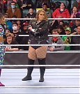 WWE_RAW_17th_Jan_2022_720p_WEBRip_h264-TJ_mp4_000571704.jpg