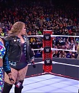 WWE_RAW_17th_Jan_2022_720p_WEBRip_h264-TJ_mp4_000573706.jpg