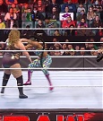 WWE_RAW_17th_Jan_2022_720p_WEBRip_h264-TJ_mp4_000678749.jpg
